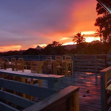 Casa Cantagalo - Guest House & Bar Restaurant Santana Ngoại thất bức ảnh